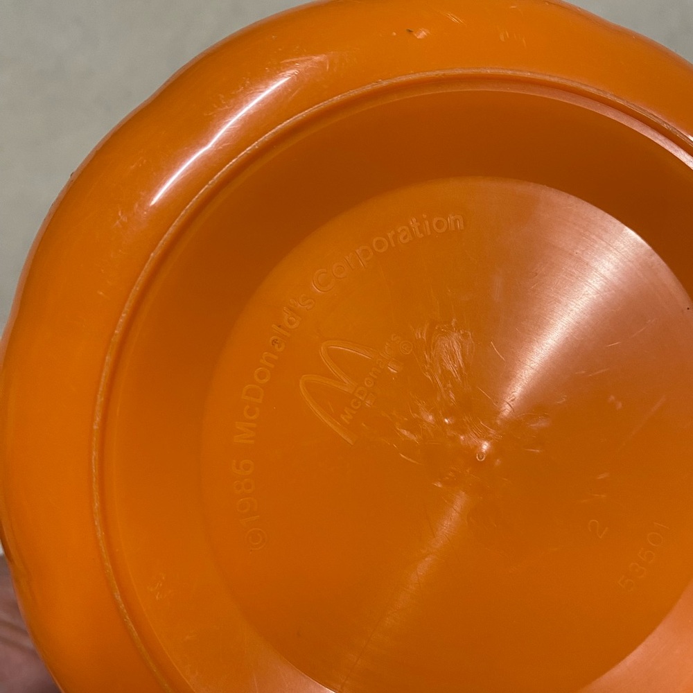Orange Pumpkin Halloween Bucket McDonalds 1986
McBoo Vintage! 🍁🧡 - Picture 3 of 8